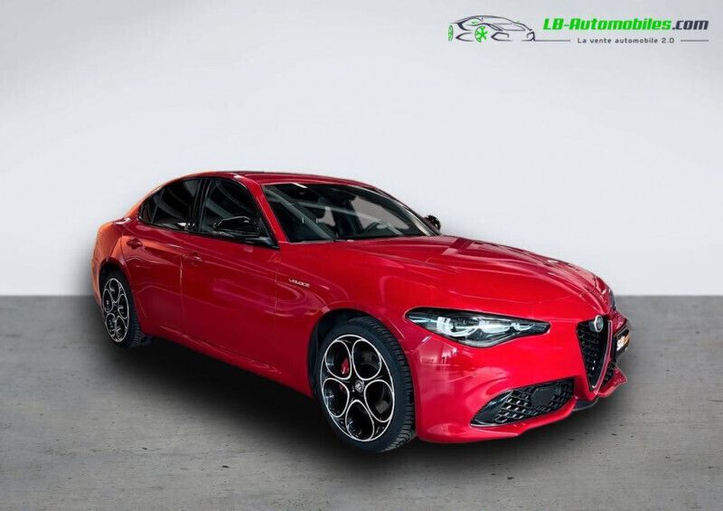 Utilisé 2024 Alfa Romeo Giulia Berline | 43 000 € (Prix assez cher) - Image 1/4