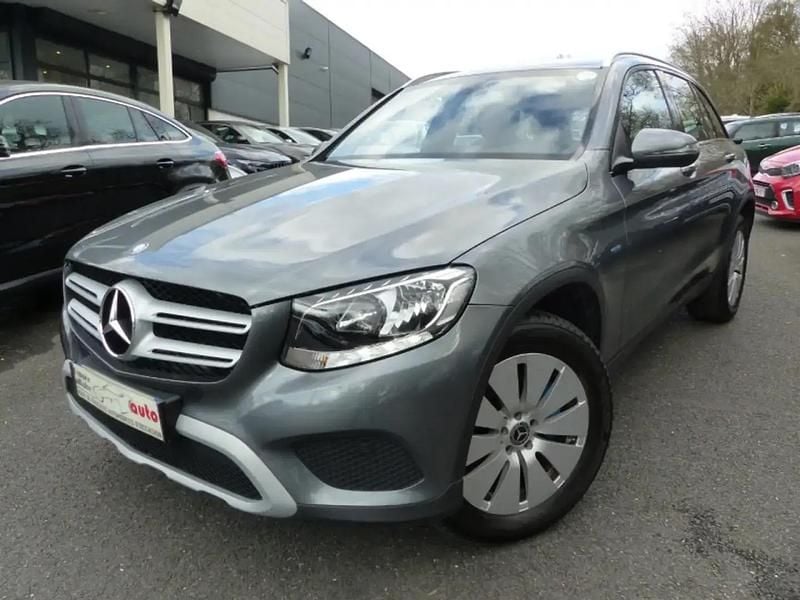 Gris Occasion 2017 Mercedes GLC350 Executive SUV | 31 990 € (Prix juste) - Image 1/4