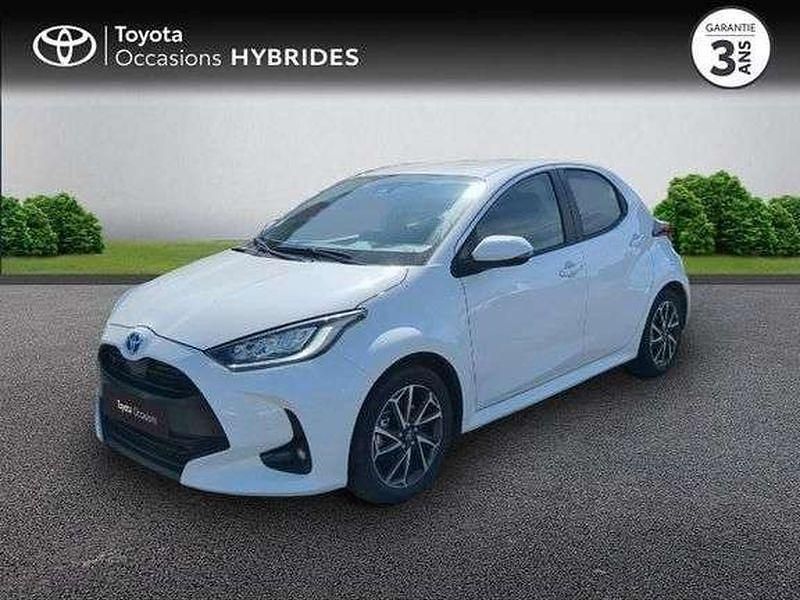 Utilisé 2022 Toyota Yaris Hybrid Design Berline | 18 990 € (Prix juste) - Image 1/1