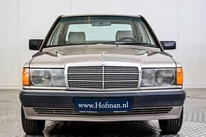 Occasion Mercedes 190 126 ch (92 kW) 1989 Gris Berline