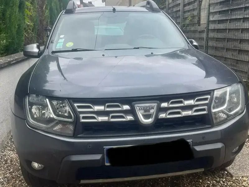 Noir Utilisé 2015 Dacia Duster Prestige SUV | 10 000 € (Prix juste) - Image 1/4