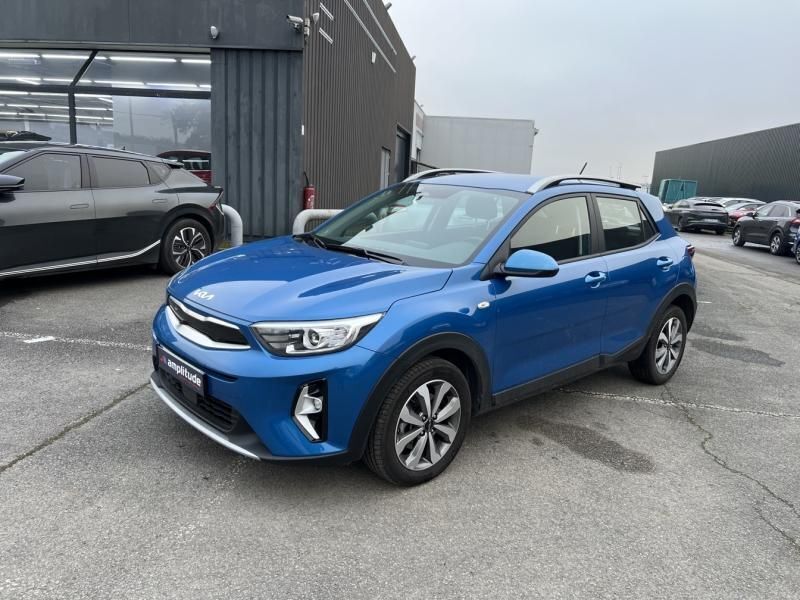 Bleu azur métallisé Utilisé 2024 Kia Stonic Active SUV | 18 399 € (Prix juste) - Image 1/4