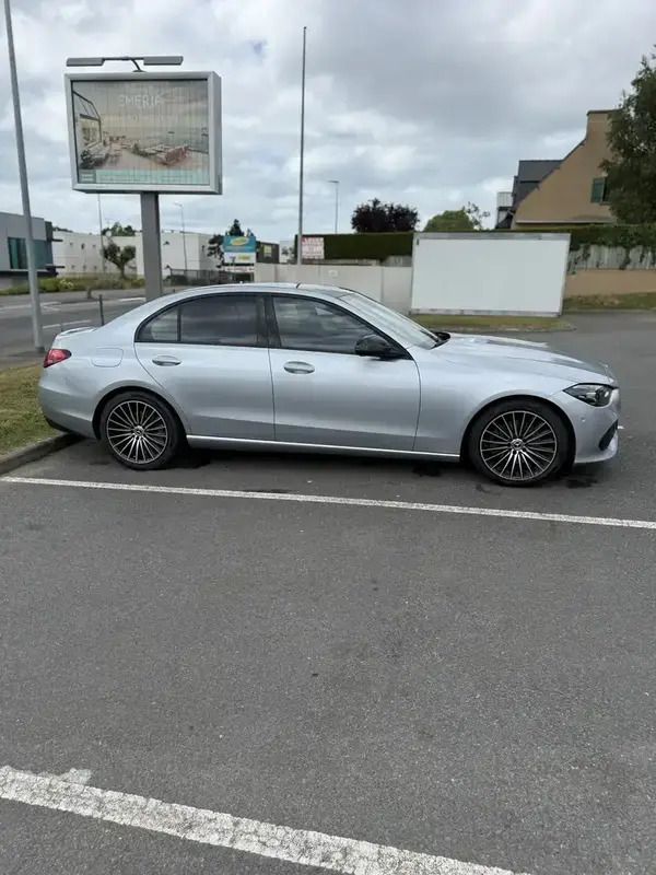 Utilisé 2022 Mercedes C200 Avantgarde Berline | 33 000 € (Prix juste) - Image 1/4