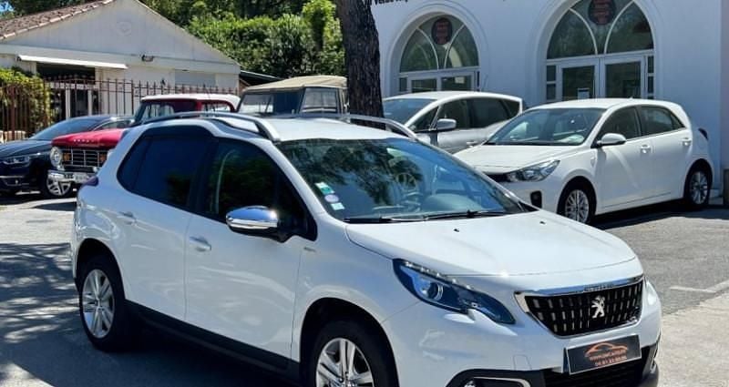 Blanc Utilisé 2018 Peugeot 2008 Style SUV | 7 890 € (Bon prix) - Image 1/4