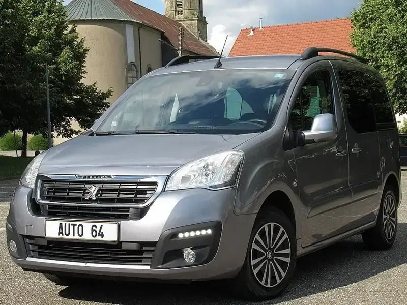 Gris Utilisé 2016 Peugeot Partner Tepee Monospace | 10 890 € (Prix juste) - Image 1/4