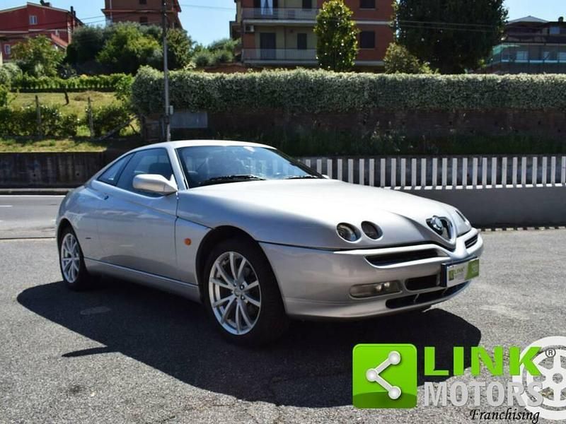 Gris Utilisé 2000 Alfa Romeo GTV Coupé | 5 800 € - Image 1/4