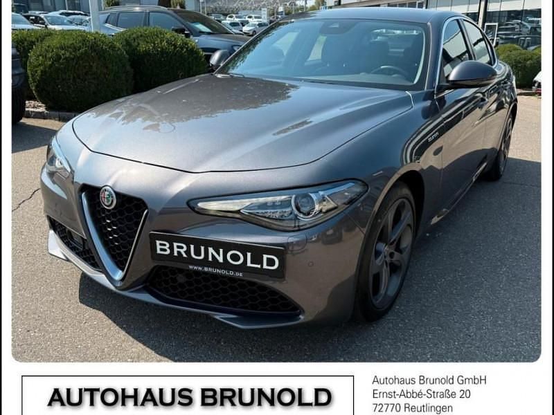 Utilisé 2022 Alfa Romeo Giulia Berline | 36 900 € (Prix juste) - Image 1/4