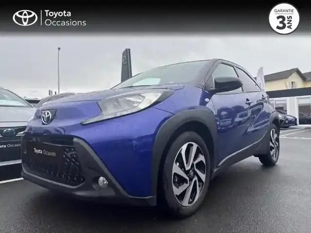 Noir Utilisé 2024 Toyota Aygo X Design SUV | 14 980 € - Image 1/4