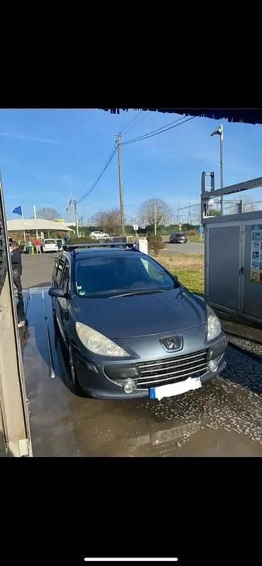 Utilisé 2008 Peugeot 307 Griffe Break | 2 200 € - Image 1/4