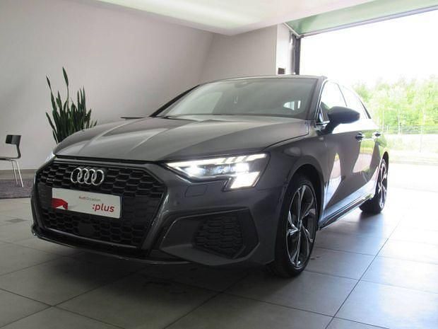 Gris daytona nacré Utilisé 2022 Audi A3 S-Line | 36 968 € - Image 1/4