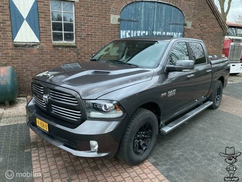 Gris Utilisé 2014 Dodge Ram Pick-up | 29 950 € - Image 1/4