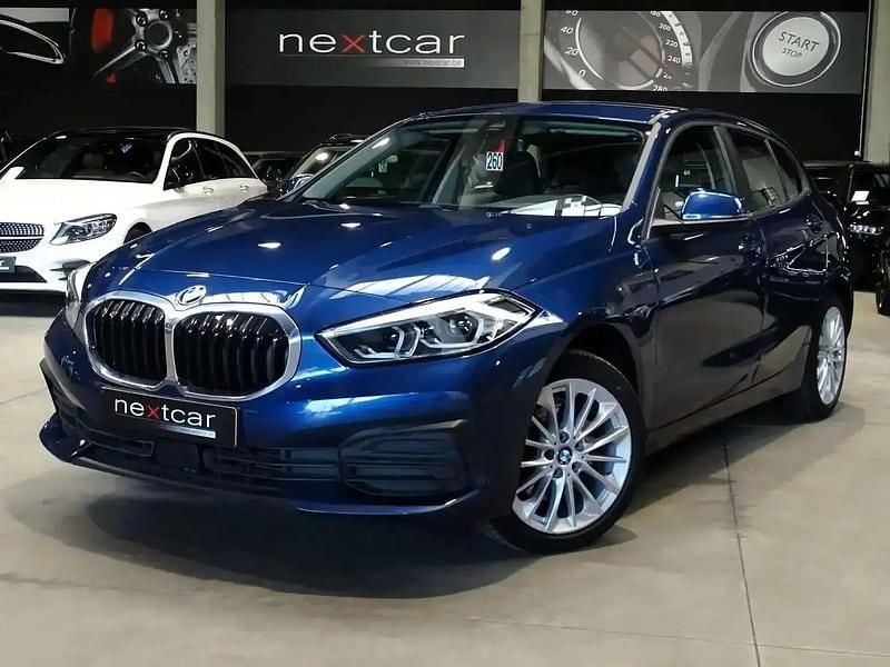 Bleu Occasion 2021 BMW 118 Sport Line Citadine | 21 990 € (Super prix) - Image 1/4