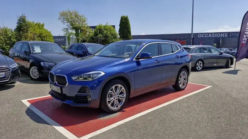 Bleu Utilisé 2022 BMW 116 Citadine | 22 490 € (Prix juste) - Image 1/4