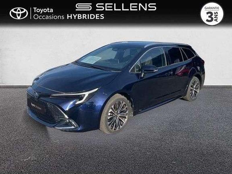 Utilisé 2024 Toyota Corolla Design | 28 880 € (Prix juste) - Image 1/1