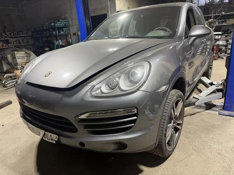 Occasion 2011 Porsche Cayenne SUV | 8 490 € (Prix juste) - Image 1/4