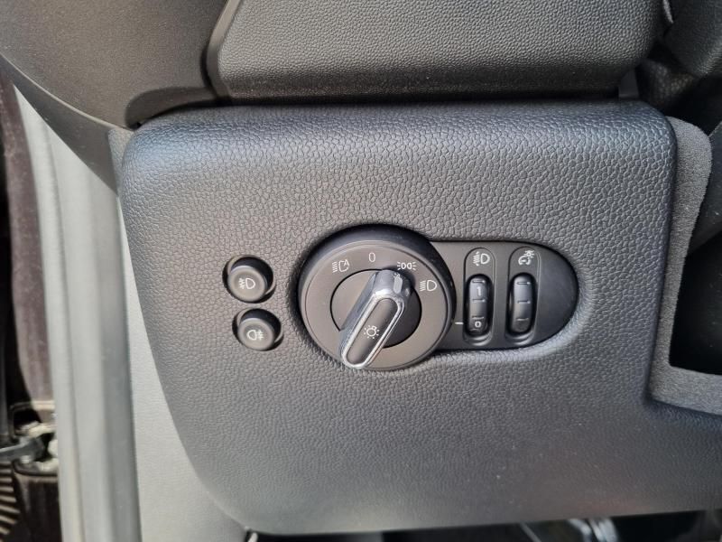 Occasion Mini Cooper 136 ch (100 kW) 2021 Midnight black Citadine