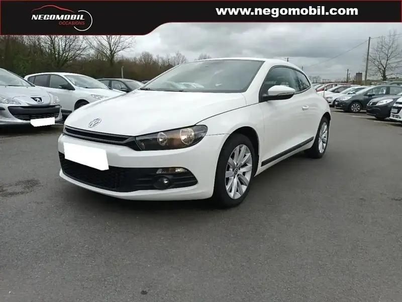 Blanc Utilisé 2010 VW Scirocco Coupé | 11 500 € (Prix assez cher) - Image 1/4
