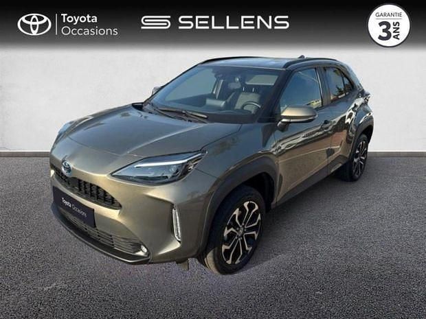 Blanc Utilisé 2024 Toyota Yaris Hybrid Design | 23 880 € (Prix juste) - Image 1/4