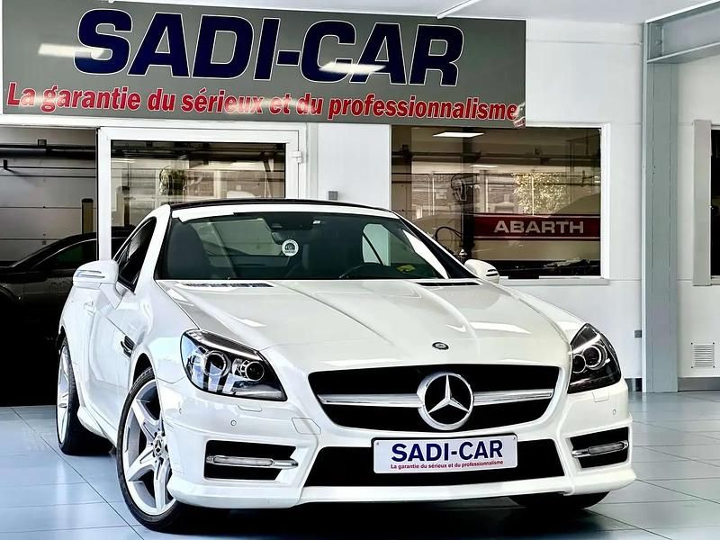 Blanc Utilisé 2012 Mercedes SLK200 AMG line Cabriolet | 23 990 € - Image 1/4