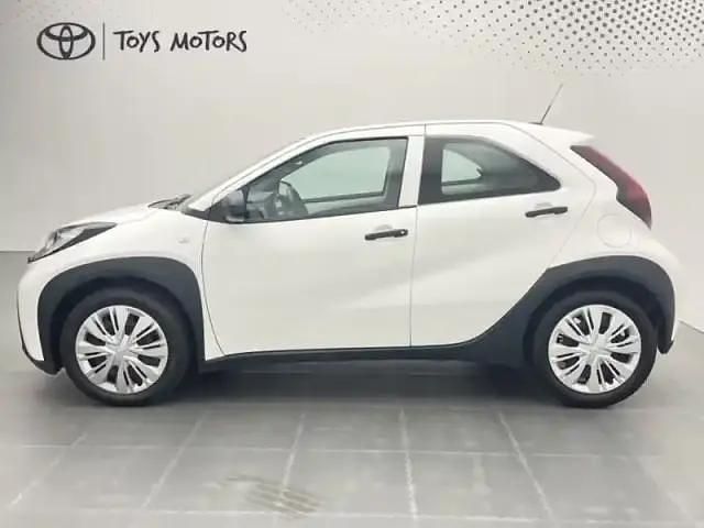 Occasion Toyota Aygo Business Edition 72 ch (52 kW) 2023 Blanc Citadine