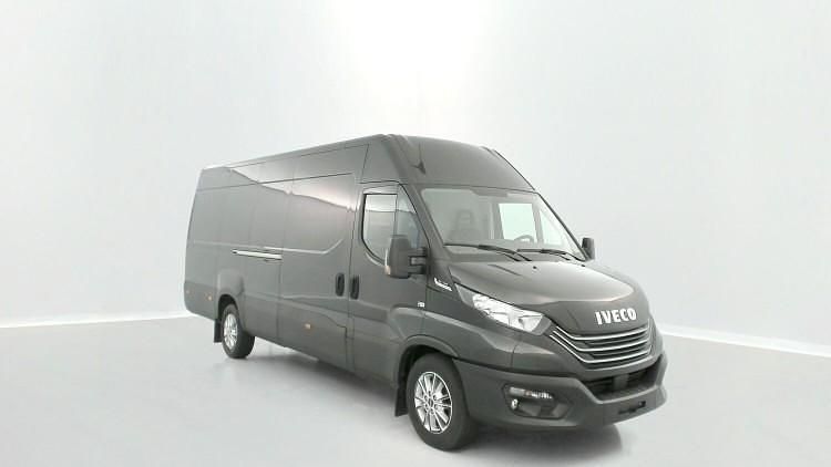 Utilisé 2022 Iveco Daily Berline | 49 260 € - Image 1/1