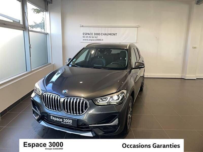 Gris Utilisé 2021 BMW 220 SUV | 24 970 € - Image 1/3