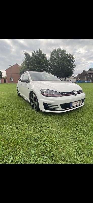 Occasion VW Golf VII GTI 230 ch (169 kW) 2014 Blanc Berline