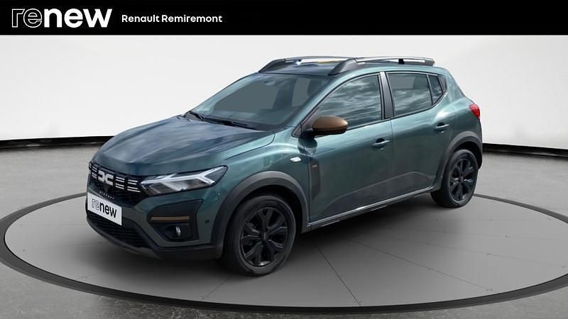 Vert Utilisé 2024 Dacia Sandero Extreme Citadine | 21 990 € (Prix cher) - Image 1/4