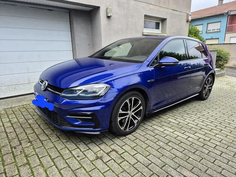 Bleu Occasion 2018 VW Golf R-line Berline | 12 400 € (Prix assez cher) - Image 1/4
