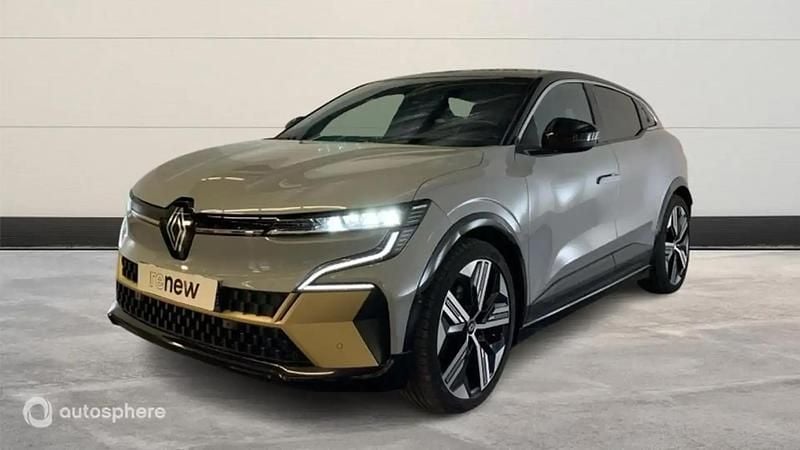 Occasion 2023 Renault Megane E-Tech Iconic SUV | 24 999 € (Prix juste) - Image 1/4