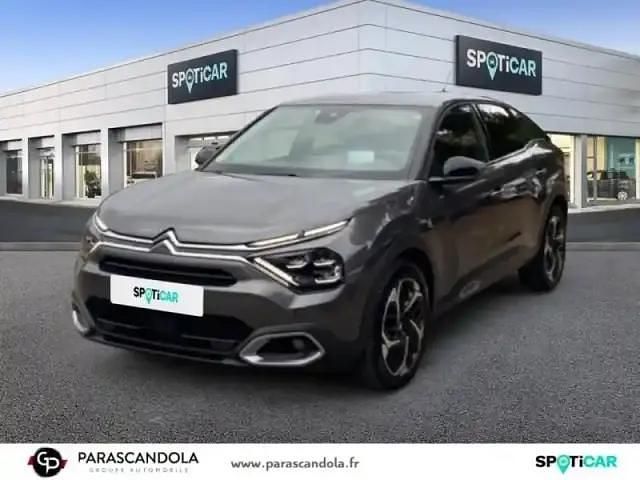Gris platinium (m) Utilisé 2023 Citroën C4 Shine Berline | 22 950 € (Prix juste) - Image 1/4