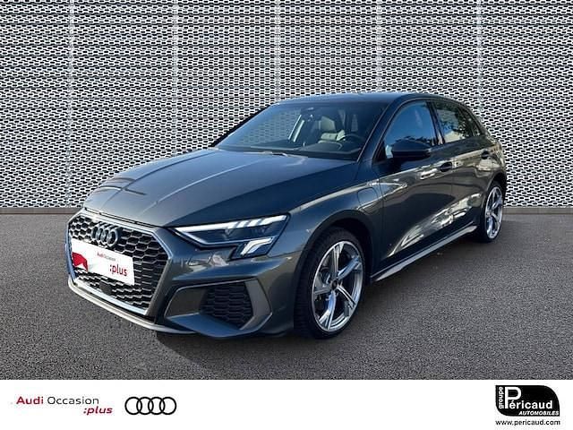 Gris daytona nacré Utilisé 2021 Audi A3 Sportback e-tron S-Line Citadine | 28 490 € (Prix juste) - Image 1/3