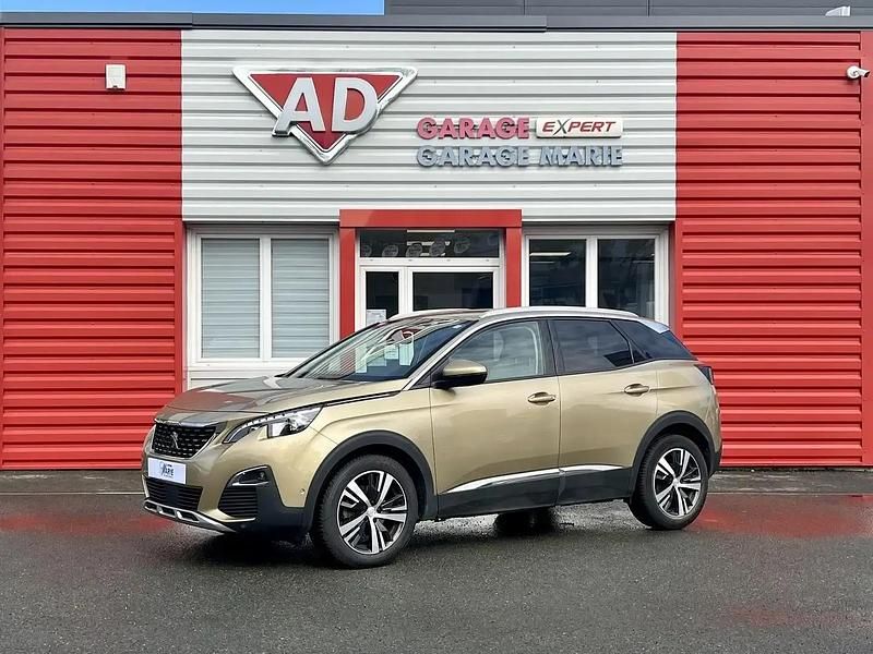 Beige Utilisé 2018 Peugeot 3008 Allure SUV | 17 990 € - Image 1/4