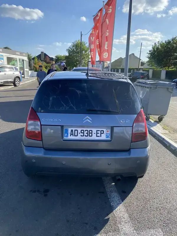 Utilisé 2009 Citroën C2 Exclusive Citadine | 2 500 € - Image 1/4