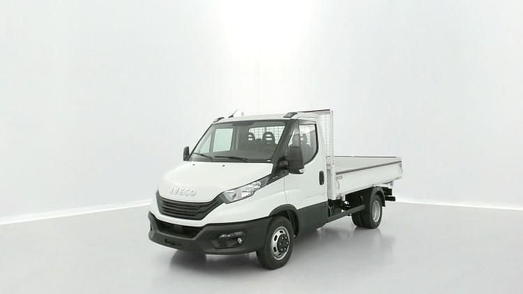 Nouvelle Iveco Daily 160 ch (117 kW) 2025