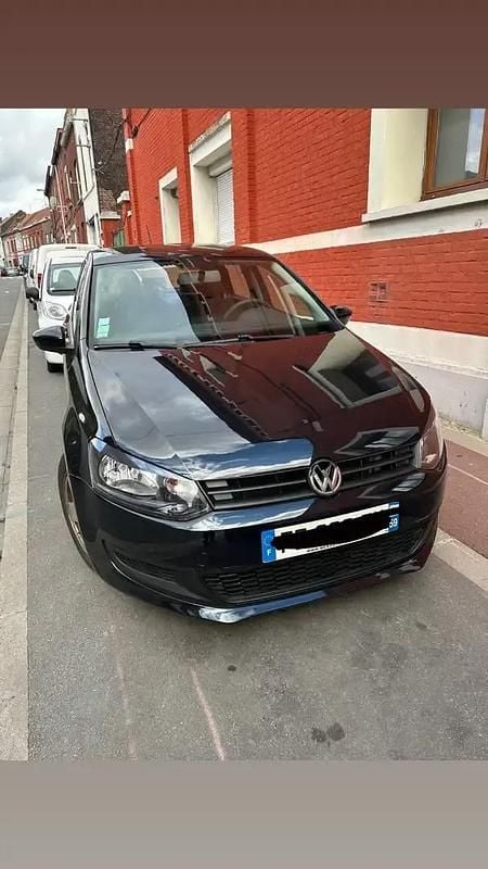 Noir Utilisé 2010 VW Polo Trendline Berline | 4 200 € (Prix assez cher) - Image 1/4