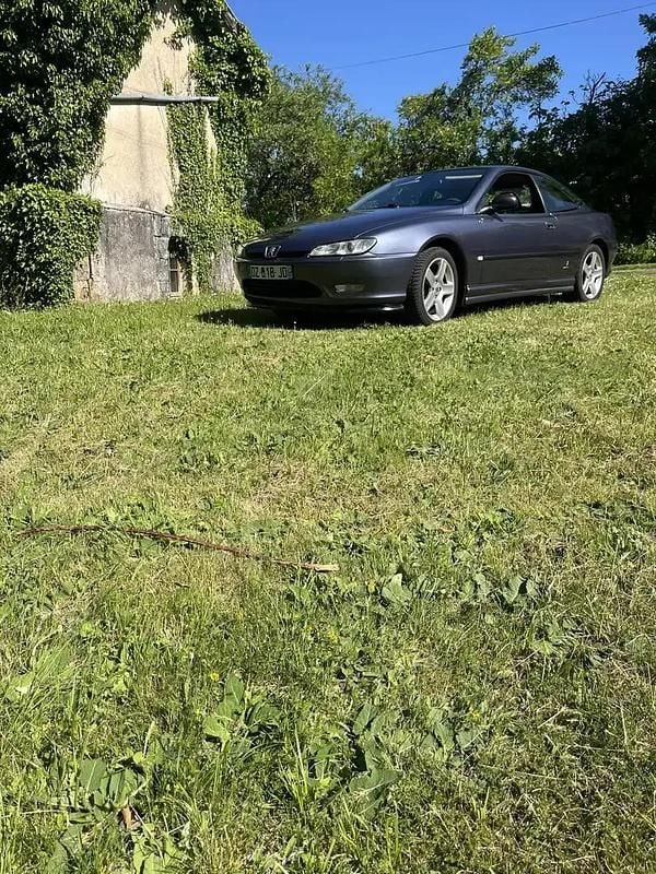Utilisé 2001 Peugeot 406 Coupe Coupé | 3 500 € - Image 1/4