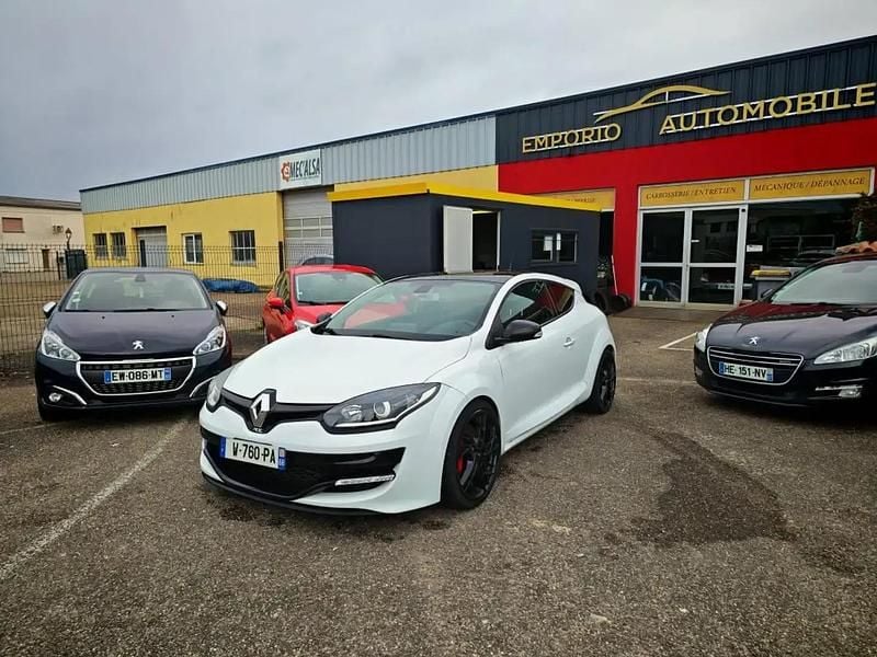Occasion Renault Mégane III R.S. 265 ch (194 kW) 2014 Blanc Coupé