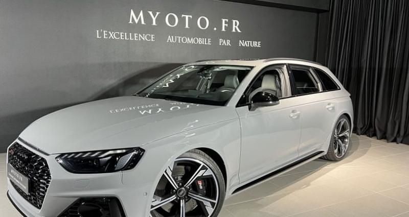 Utilisé 2023 Audi RS4 Design Break | 107 900 € - Image 1/4