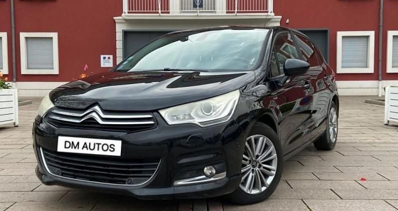 Noir Utilisé 2011 Citroën C4 Exclusive Berline | 6 500 € - Image 1/4