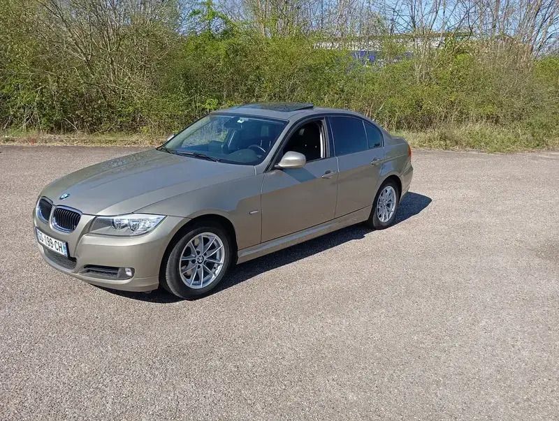 Utilisé 2011 BMW 318 Berline | 10 500 € (Prix juste) - Image 1/4