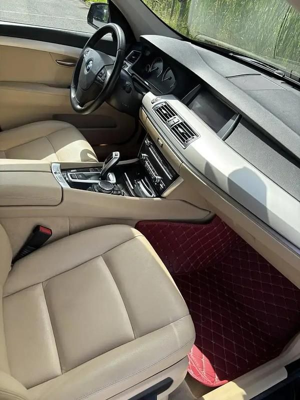 Brun Utilisé 2015 BMW 520 Gran Turismo Luxury Line Berline | 14 500 € - Image 1/4