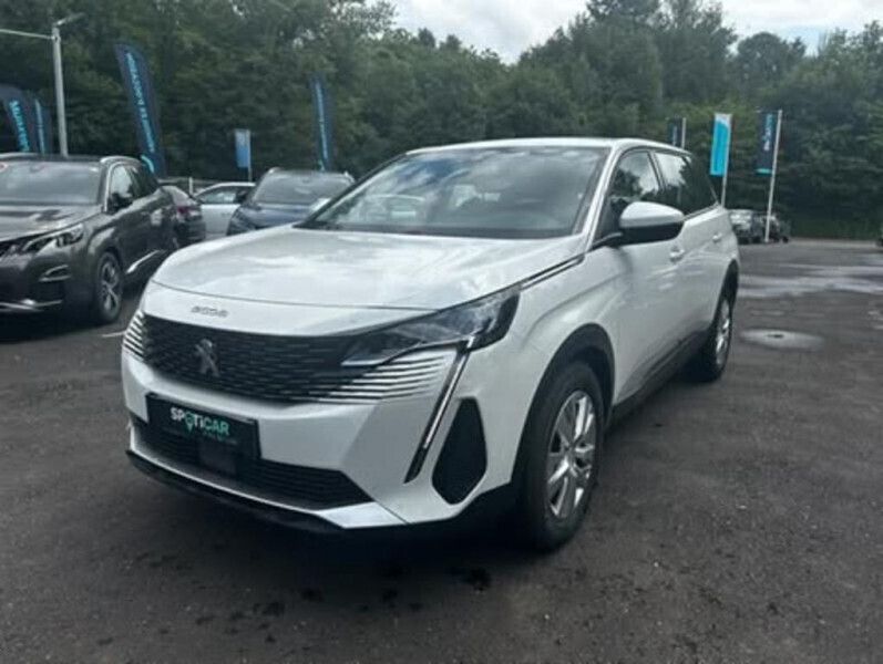 Blanc Utilisé 2021 Peugeot 5008 Active Monospace | 21 299 € (Bon prix) - Image 1/4