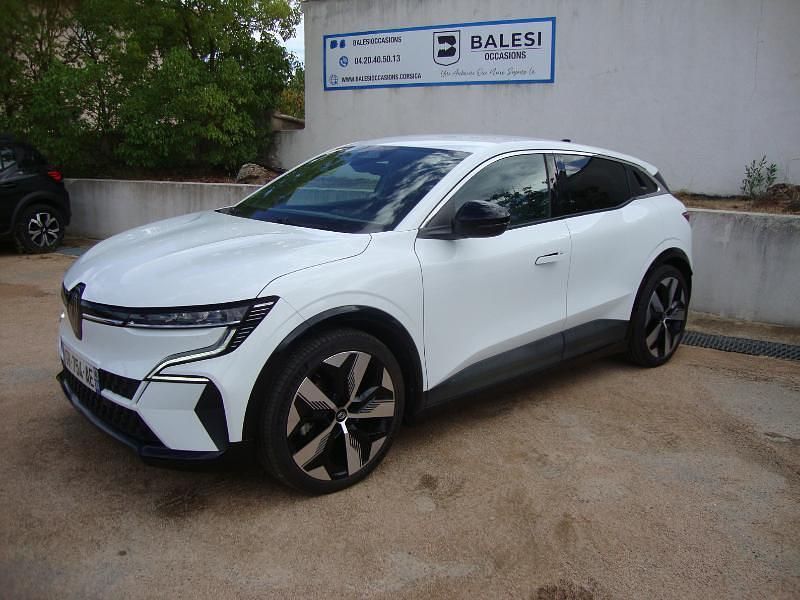 Occasion Renault Megane E-Tech Techno 161 kW (220 ch) 2023 Blanc Berline