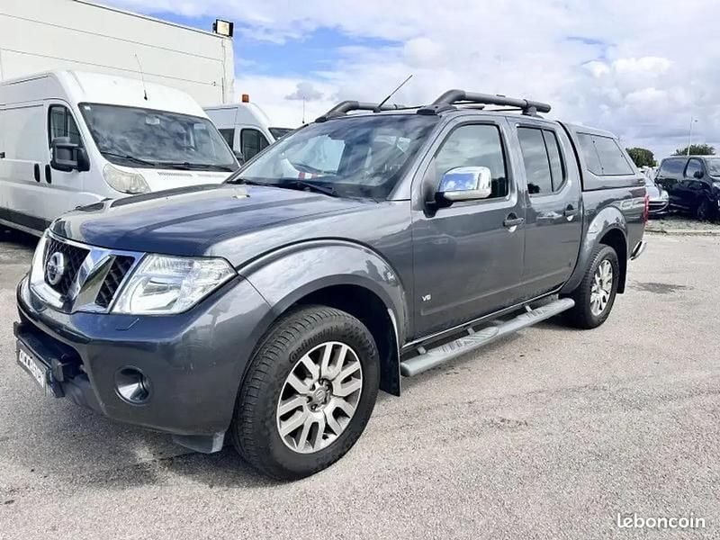 Gris Utilisé 2012 Nissan Navara Pick-up | 18 990 € - Image 1/4