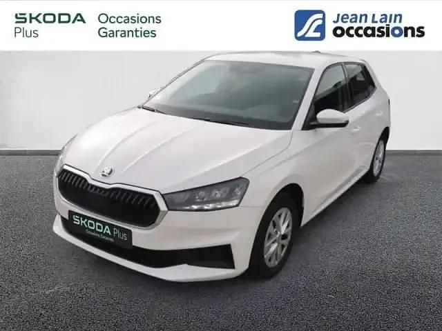 Blanc cristal Occasion 2023 Skoda Fabia Berline | 14 880 € (Bon prix) - Image 1/4