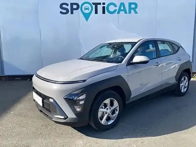 Cyber gray Utilisé 2025 Hyundai Kona SUV | 26 990 € (Prix assez cher) - Image 1/4