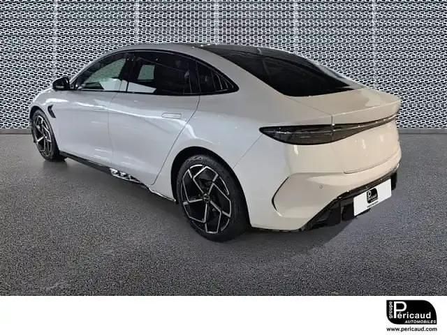 Nouvelle BYD Seal 230 kW (313 ch) 2025 Polar white Berline