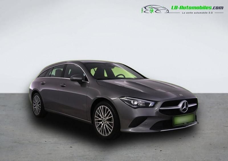 Utilisé 2022 Mercedes 180 Berline | 29 200 € - Image 1/4