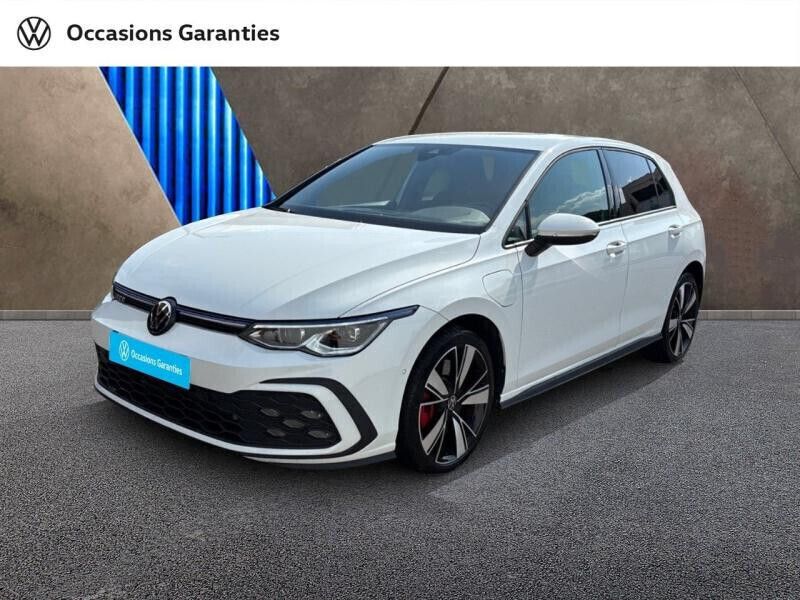 Blanc Utilisé 2022 VW Golf VIII GTE Berline | 25 900 € (Prix juste) - Image 1/4